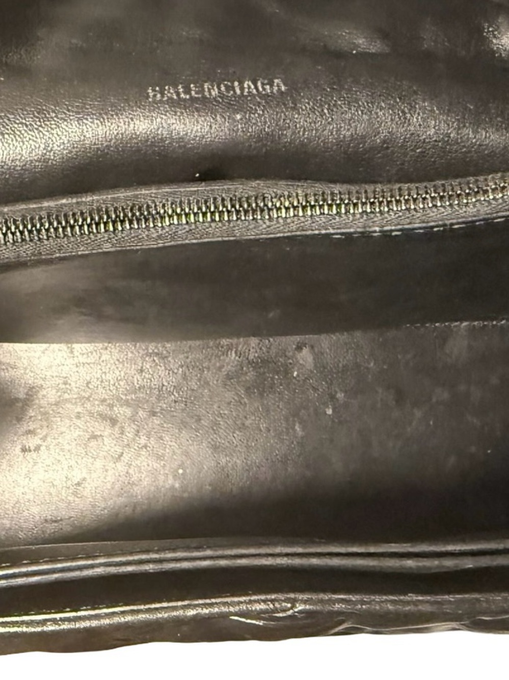 Authentic Balenciaga Crush Medium Chain Bag — Black - Picture 10 of 12
